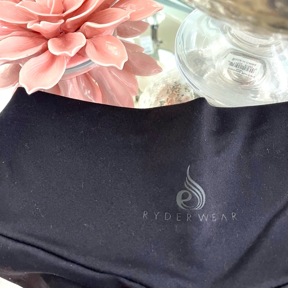 NWOT Ryderwear Black Leggings